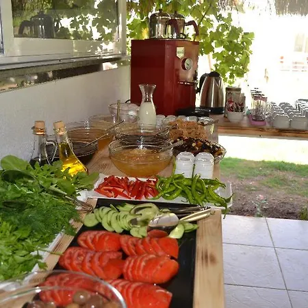 Elit Deniz Palamutbükü